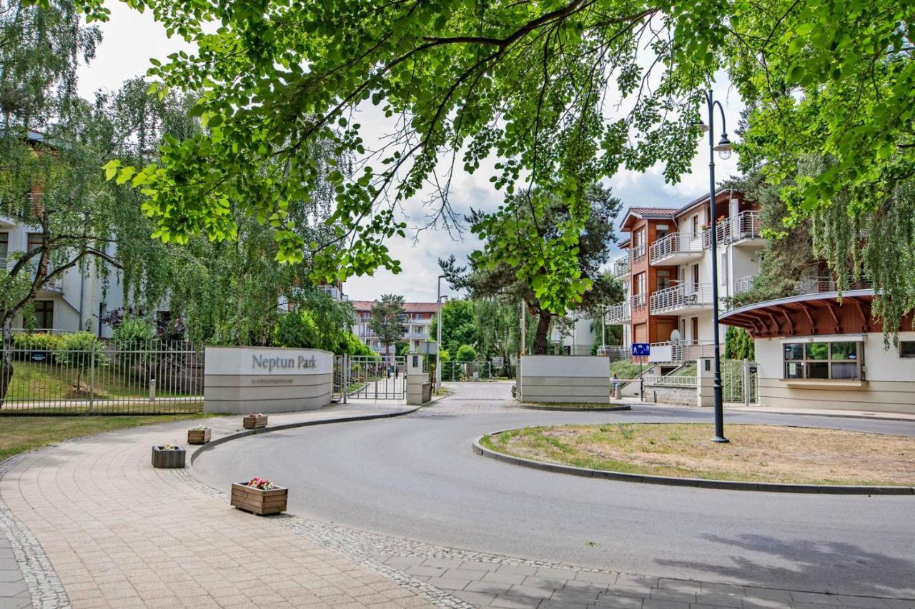 Waniliowy - Neptun Park By Oneapartments Gdańsk Kültér fotó